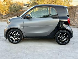 Smart ForTwo 2017-thumb-1