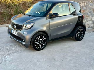 Smart ForTwo 2017-thumb-6
