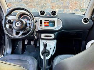Smart ForTwo 2017-thumb-9