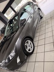 Ford Focus 2020 sadan-thumb-3