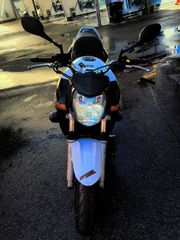 Suzuki GSR 600 2008-thumb-3