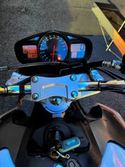 Suzuki GSR 600 2008-thumb-4