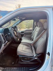 Ford F 150 2017 XLT-thumb-13