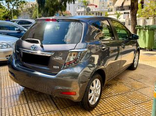 Toyota Yaris 2013 FACELIFT FULL EXTRA 1.5  100HP Hybrid e-CVT-thumb-7