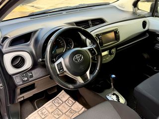 Toyota Yaris 2013 FACELIFT FULL EXTRA 1.5  100HP Hybrid e-CVT-thumb-8