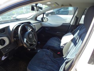 Toyota Yaris 2013 1.5 HYBRID ΑΝΤΙΠΡΟΣΩΠΕΙΑΣ-thumb-8