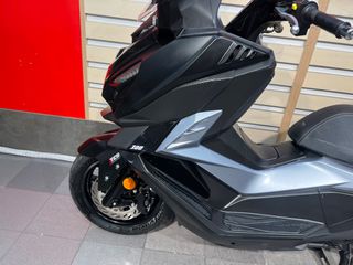 Sym Cruisym 300 2023 A-thumb-18