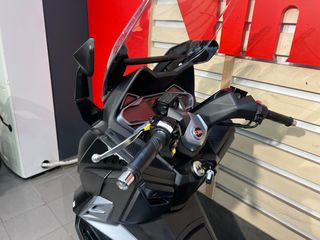 Sym Cruisym 300 2023 A-thumb-23