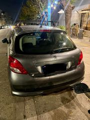 Peugeot 207 2010