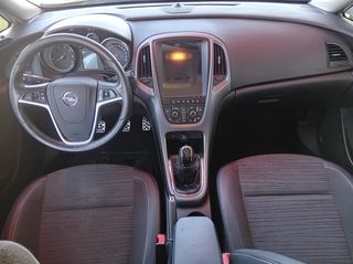 Opel Astra 2017-thumb-7