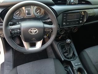 Toyota Hilux 2022 2.4D EC 4X4 COMFORT TSS 6M/T-thumb-17