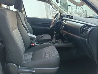 Toyota Hilux 2022 2.4D EC 4X4 COMFORT TSS 6M/T-thumb-23