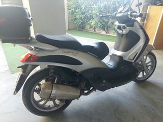 Piaggio Beverly 200 2002 BEVERLY 200-thumb-1