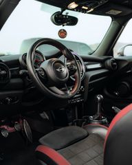 Mini Cooper S 2017 John Cooper Works-thumb-7