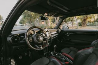 Mini Cooper S 2017 John Cooper Works-thumb-21
