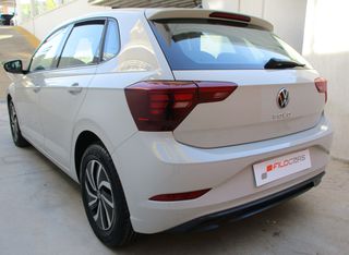 Volkswagen Polo 2023 1.0 TSI LIFE-thumb-3