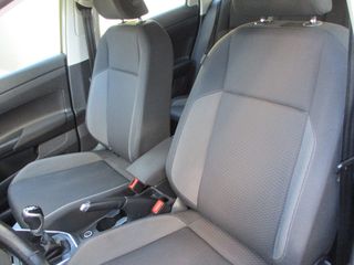 Volkswagen Polo 2023 1.0 TSI LIFE-thumb-6