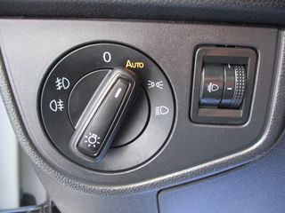 Volkswagen Polo 2023 1.0 TSI LIFE-thumb-15