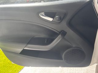 Seat Ibiza 2016-thumb-9