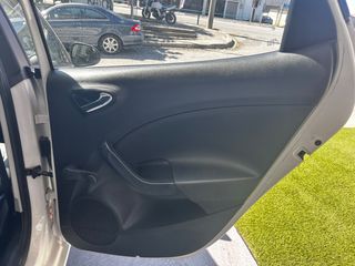 Seat Ibiza 2016-thumb-11