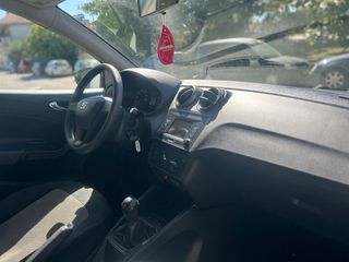Seat Ibiza 2016-thumb-13
