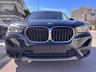 Bmw X1 2021 sDrive16d Lounge-thumb-1