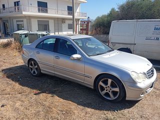 Mercedes-Benz C 180 2005 FULL EXTRA Feclift