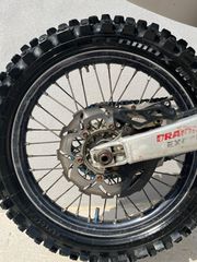 Yamaha YZ 250F 2010-thumb-4