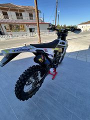 Husqvarna FE 350 2022 Rockstar edition-thumb-30