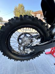 Husqvarna FE 350 2022 Rockstar edition-thumb-32