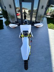 Husqvarna FE 350 2022 Rockstar edition-thumb-6