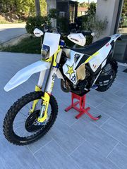Husqvarna FE 350 2022 Rockstar edition