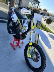 Husqvarna FE 350 2022 Rockstar edition-thumb-1
