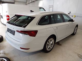 Skoda Octavia 2023 STYLE-thumb-2