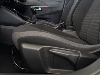 Peugeot 208 2021 51.819KM !-thumb-28