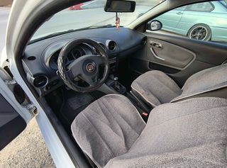 Κλούβα Seat 2008 ΙΒΙΖΑ-thumb-8