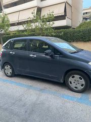 Honda FR-V 2005-thumb-1