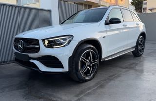 Mercedes-Benz GLC 300 2020 AMG line  Πανοραμική ανοιγμένη οροφή !
