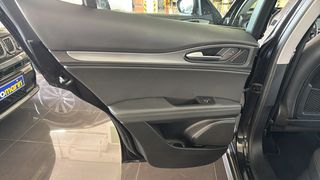 Alfa Romeo Stelvio 2021 Super Q4 Sunroof Leather Navi / 6 Χρόνια Δωρεάν Service-thumb-52