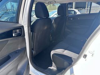 Mitsubishi Eclipse Cross 2018 AWD AUTOMATIC-thumb-16