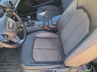 Audi A3 2016 SEDAN-thumb-5