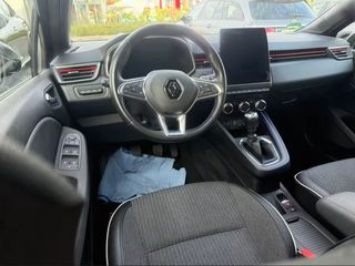 Renault Clio 2022-thumb-8