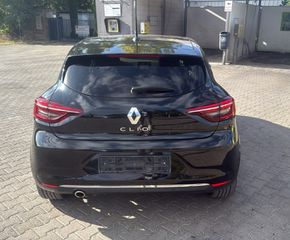 Renault Clio 2022-thumb-13