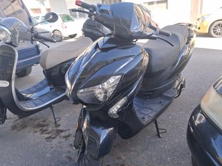 Ηλεκτρικό σκούτερ για ανταλλακτικά-thumb-1