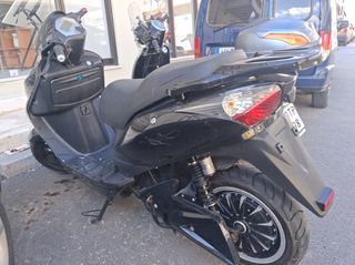 Ηλεκτρικό σκούτερ για ανταλλακτικά-thumb-4