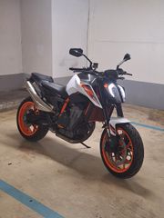 KTM 890 Duke R 2021 Με εγγύηση