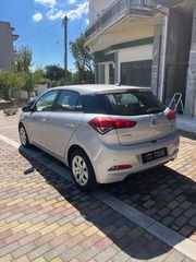 Hyundai i 20 2016-thumb-9