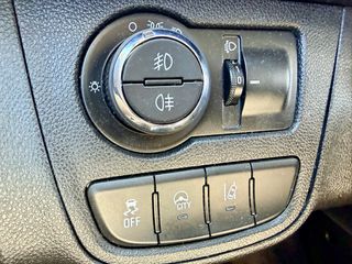 Opel Karl 2016-thumb-7