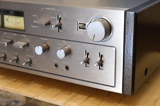 SONY TA-E7B High End Preamplifier-thumb-2
