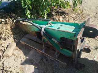 Σφυριά Montabert 1998 620